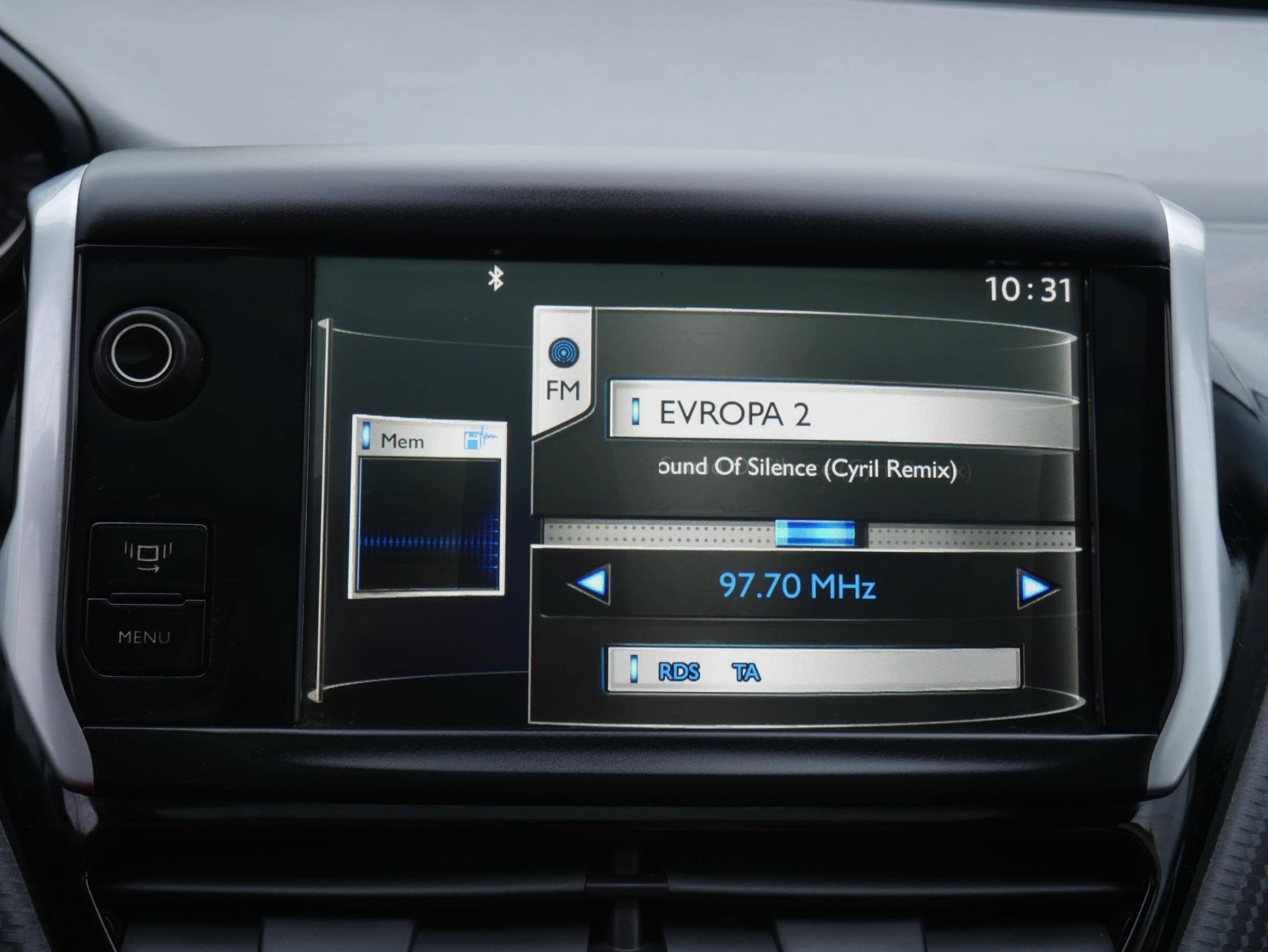 Peugeot 2008, 2013 - pohled č. 11