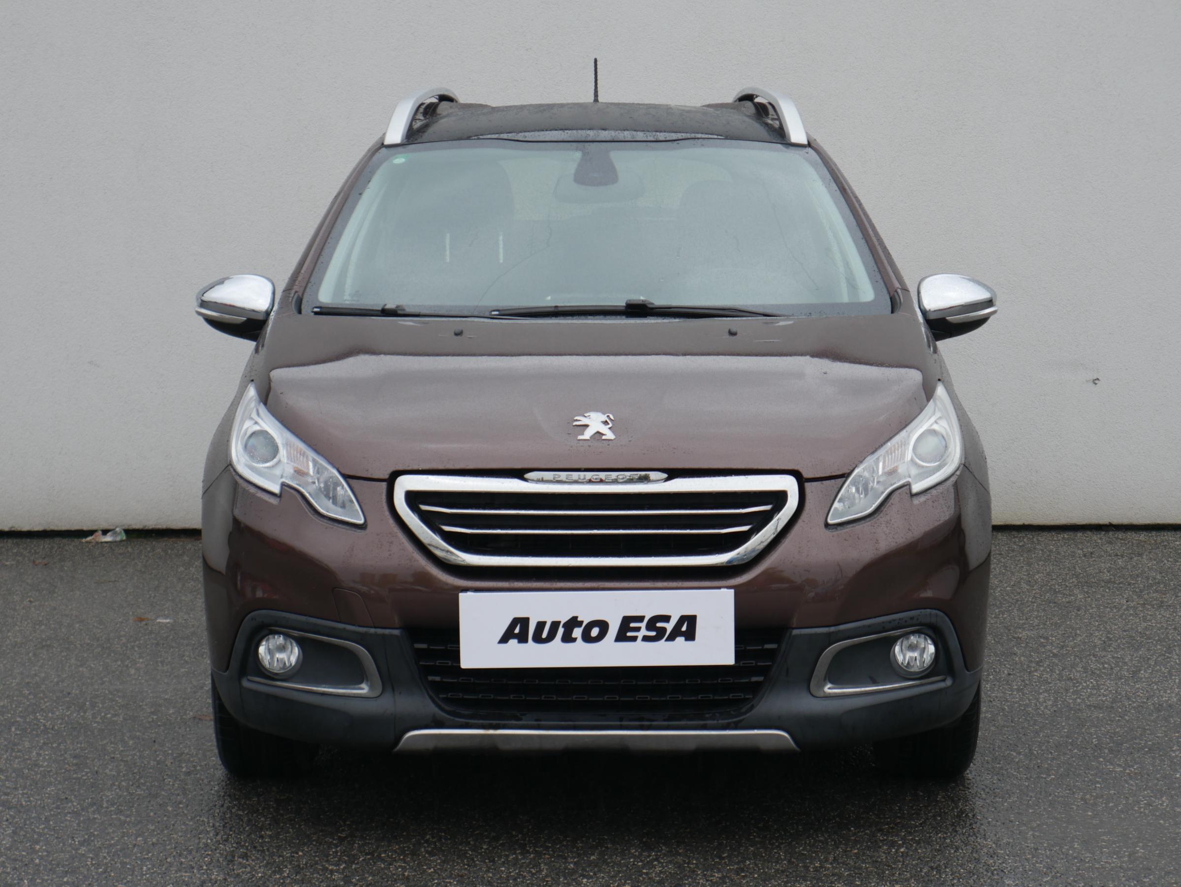 Peugeot 2008, 2013 - pohled č. 2