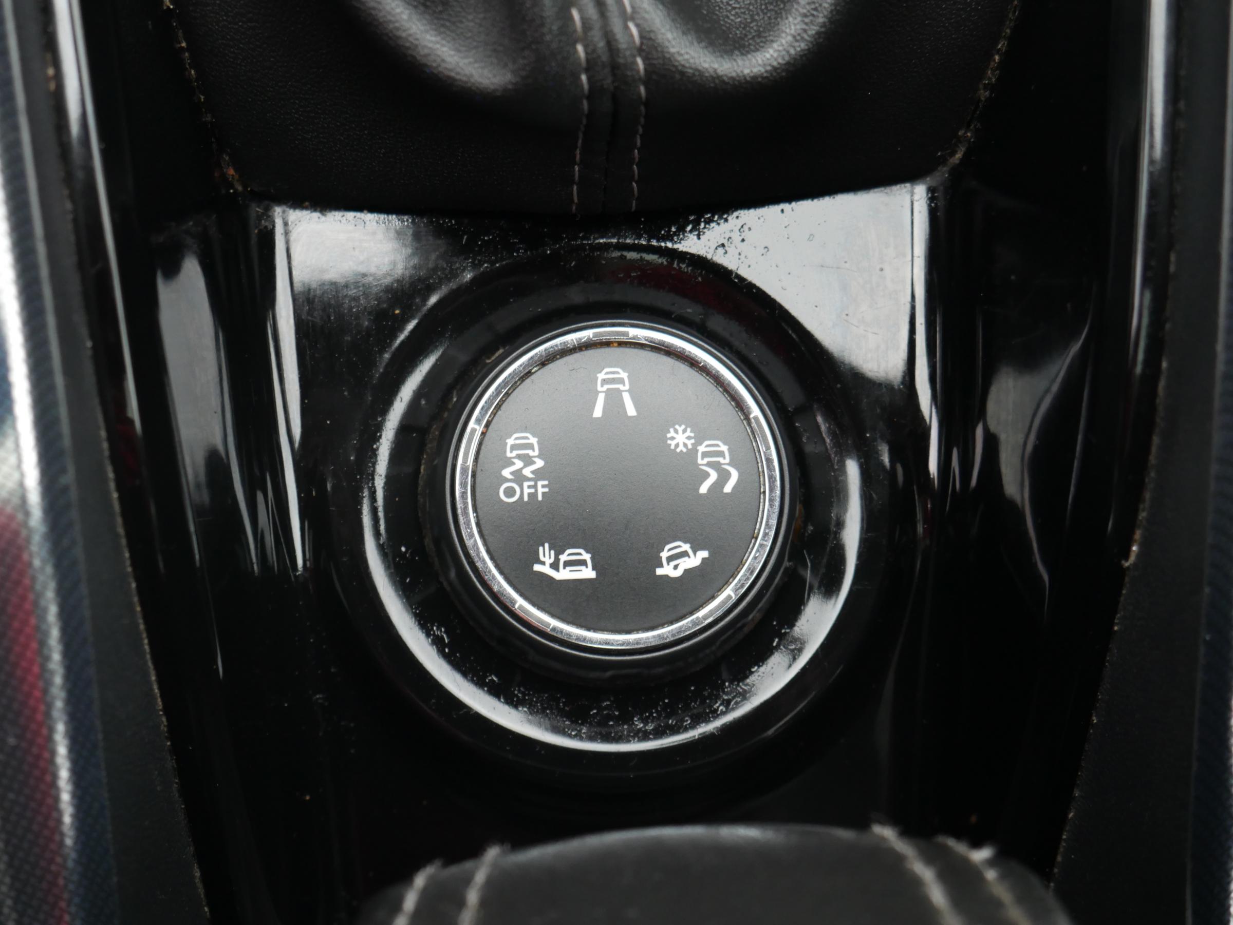 Peugeot 2008, 2013 - pohled č. 20