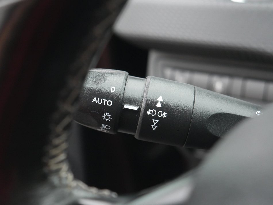 Peugeot 2008 1.6HDi Allure