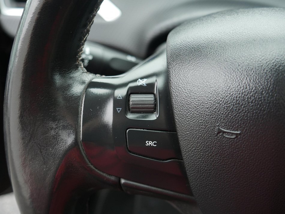 Peugeot 2008 1.6HDi Allure