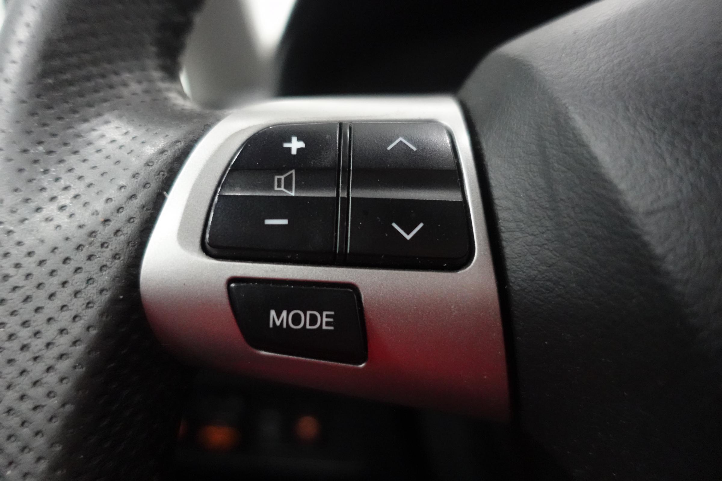 Toyota Auris, 2011 - pohled č. 15