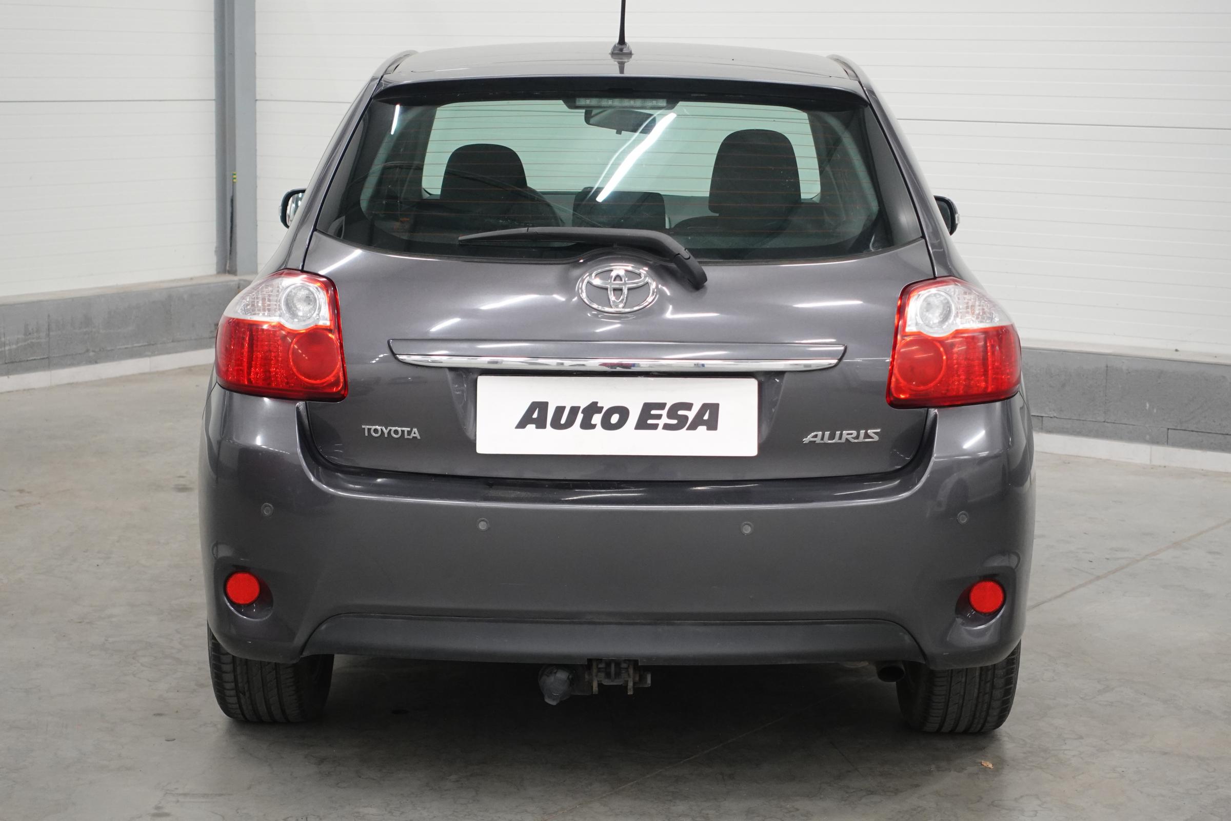 Toyota Auris, 2011 - pohled č. 5