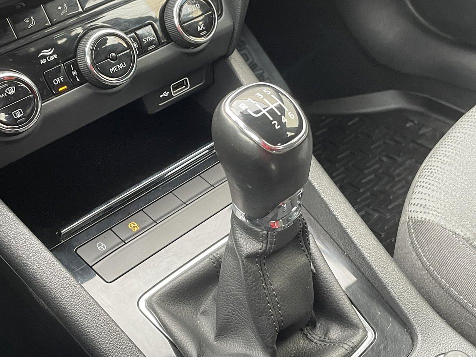 Škoda Octavia III 2.0 TDi Style