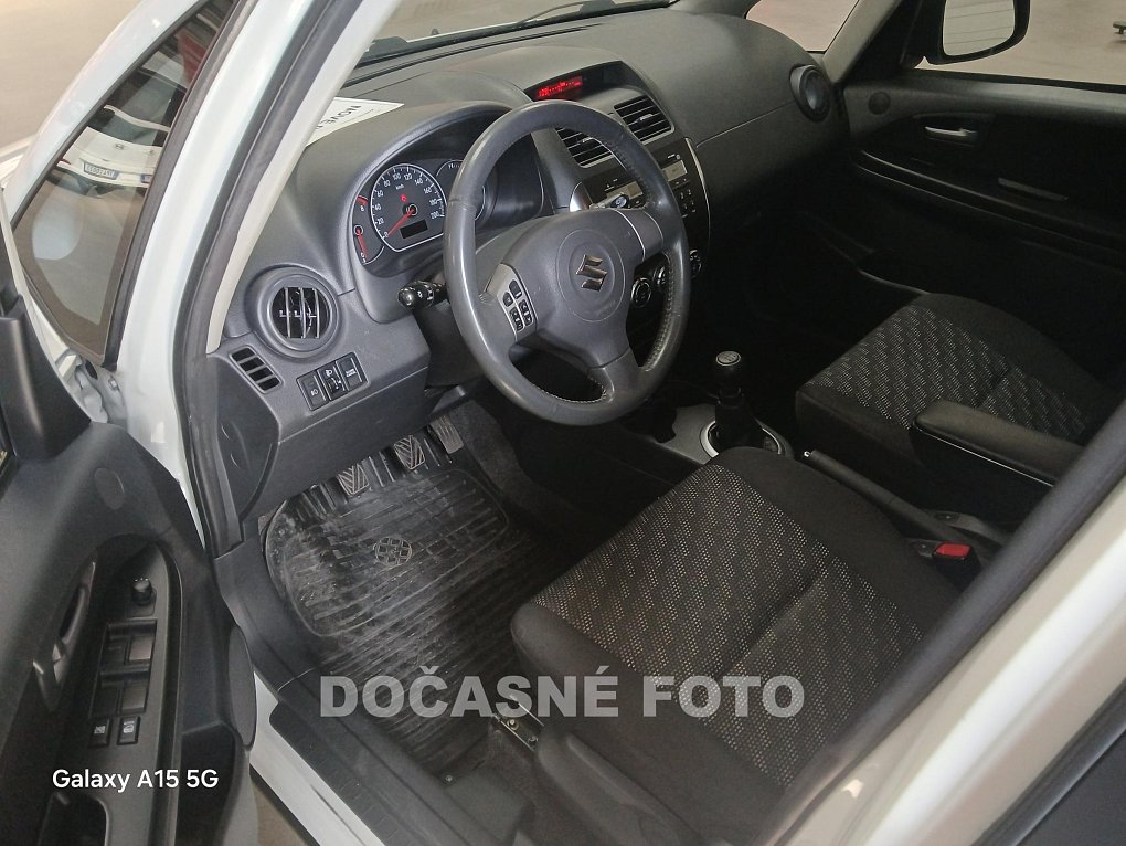 Suzuki SX4 1.6 i 