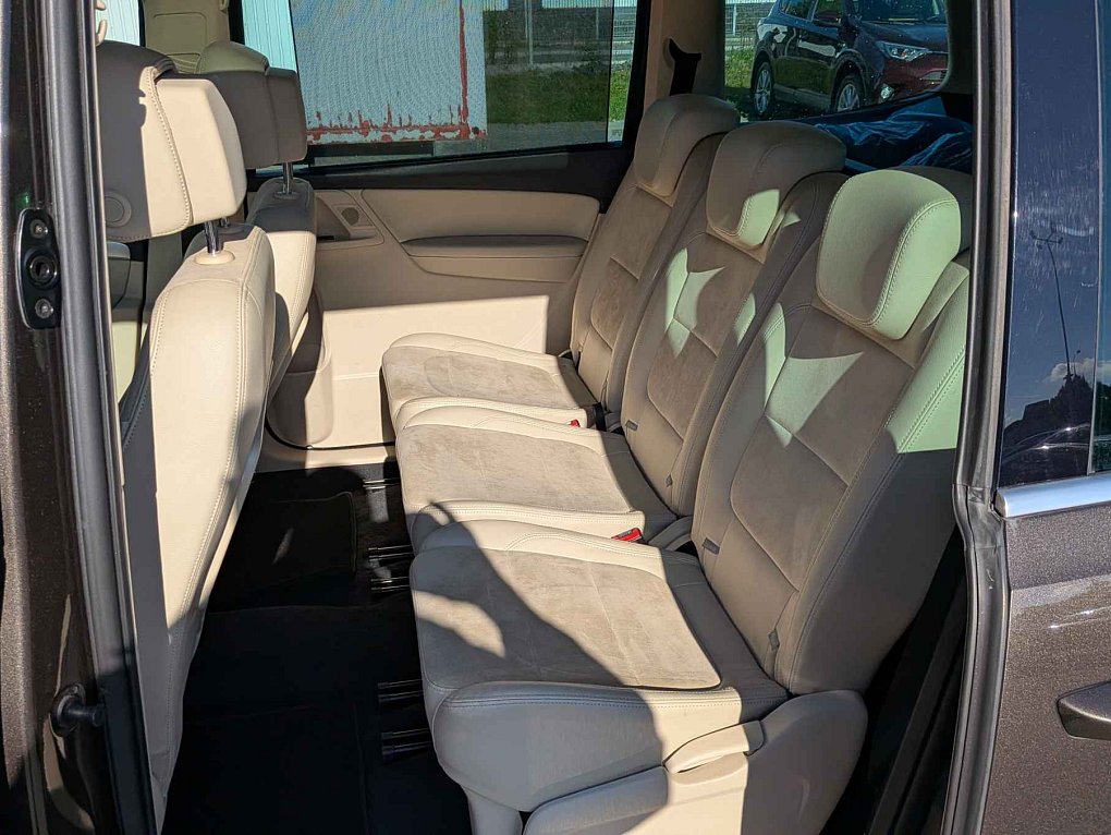 Volkswagen Sharan 2.0TDi  4x4