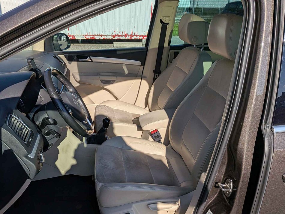 Volkswagen Sharan 2.0TDi  4x4