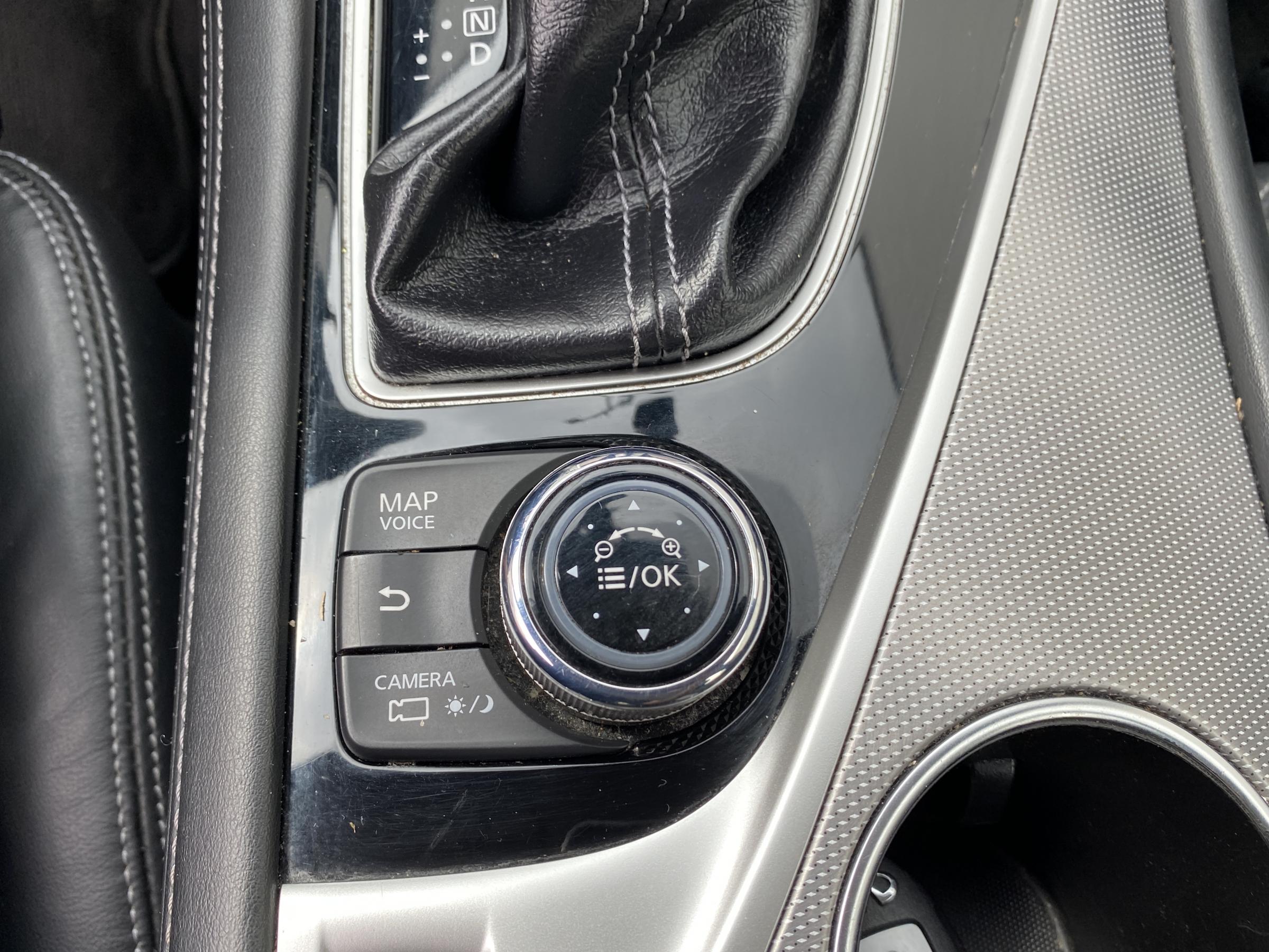 Infiniti Q50, 2014 - pohled č. 16