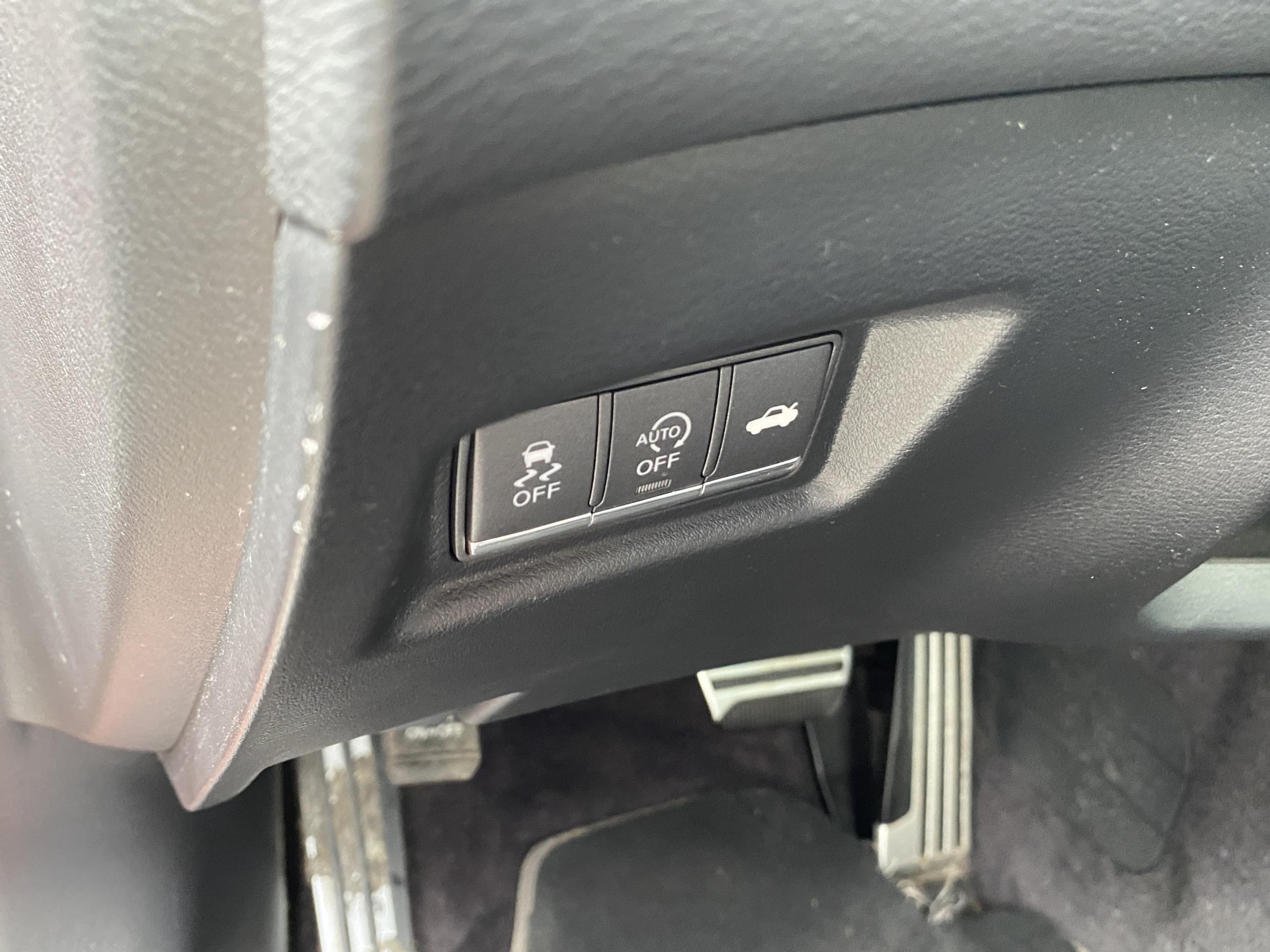 Infiniti Q50, 2014 - pohled č. 21