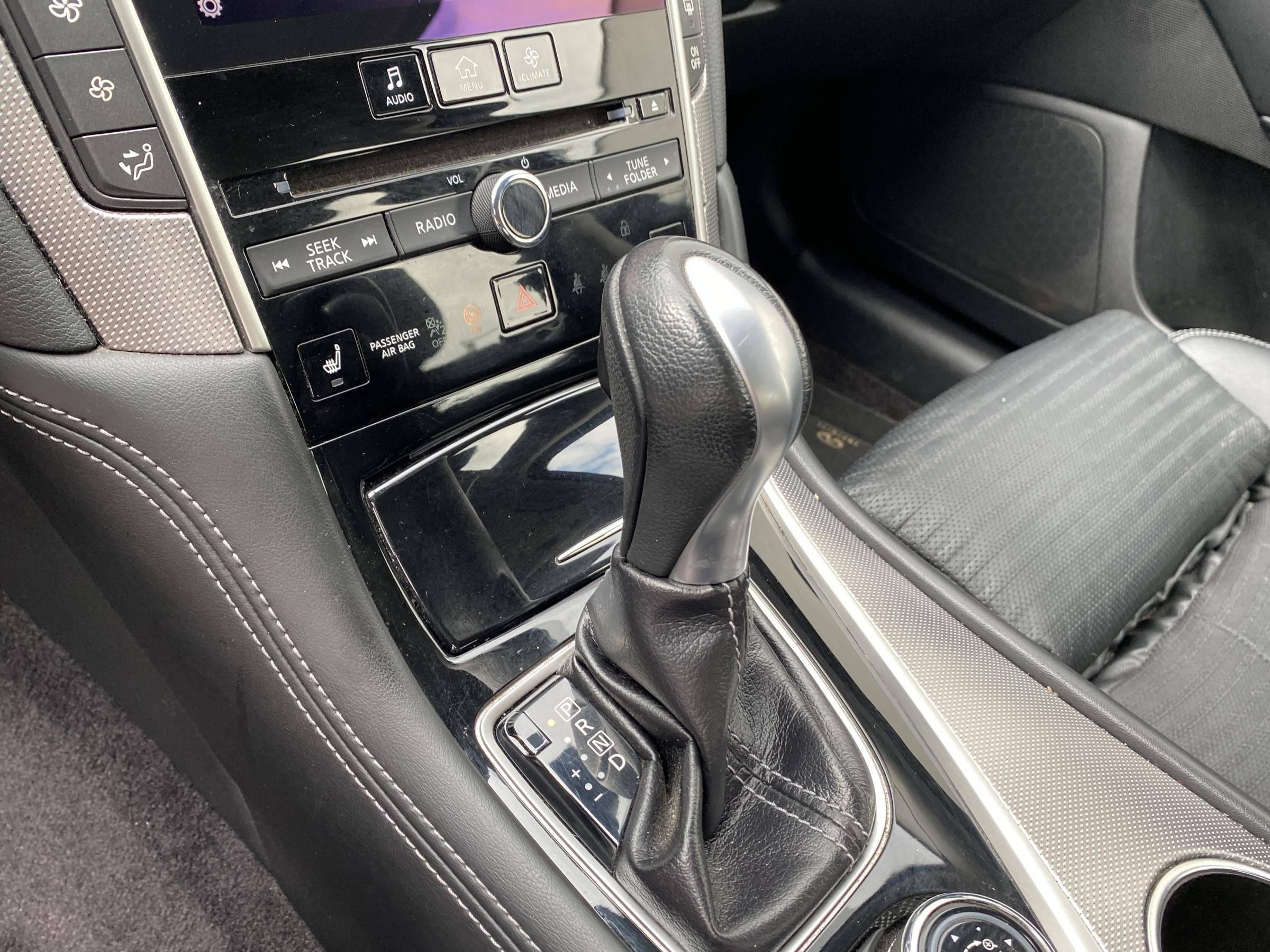 Infiniti Q50, 2014 - pohled č. 22