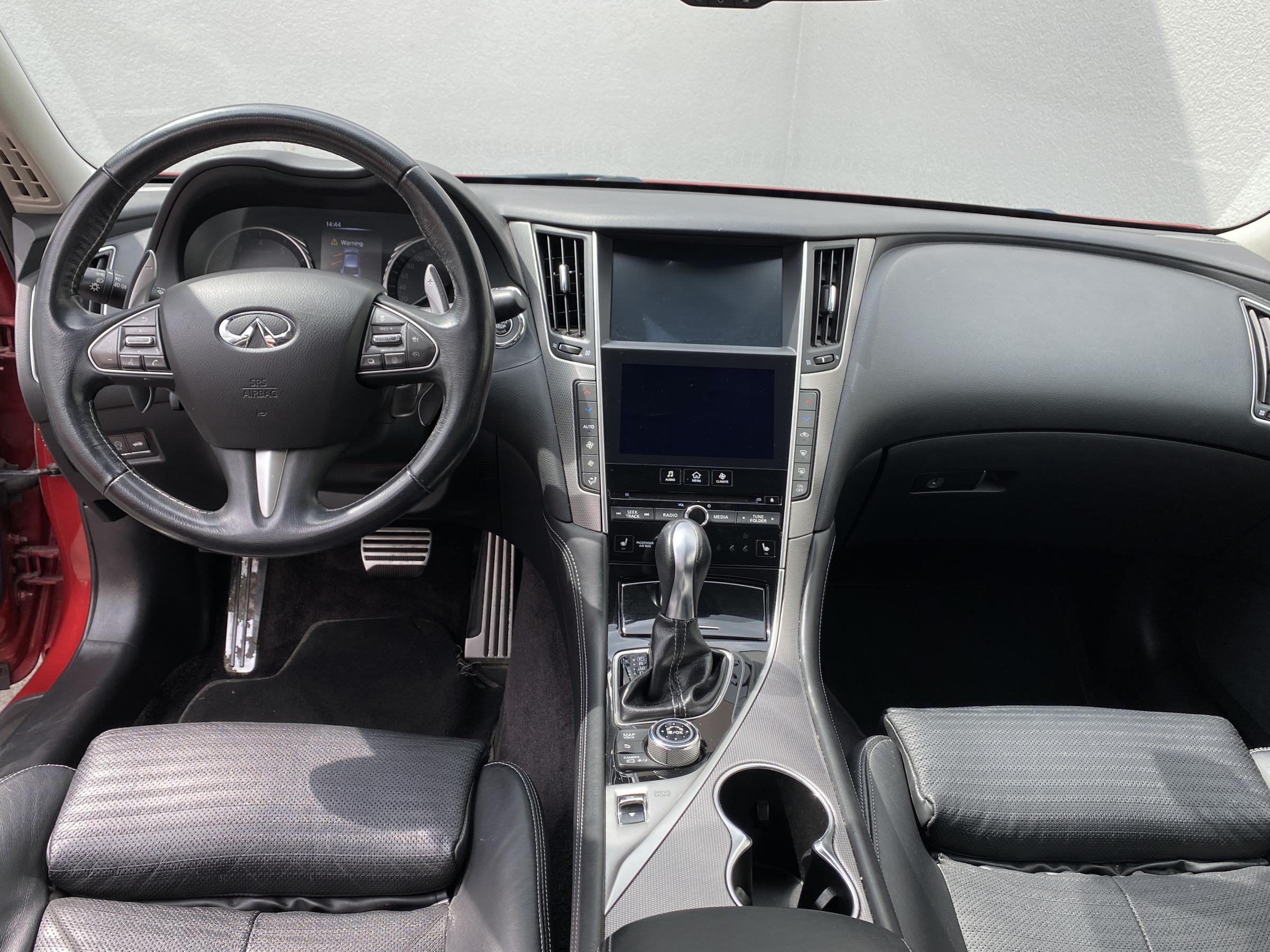 Infiniti Q50, 2014 - pohled č. 9