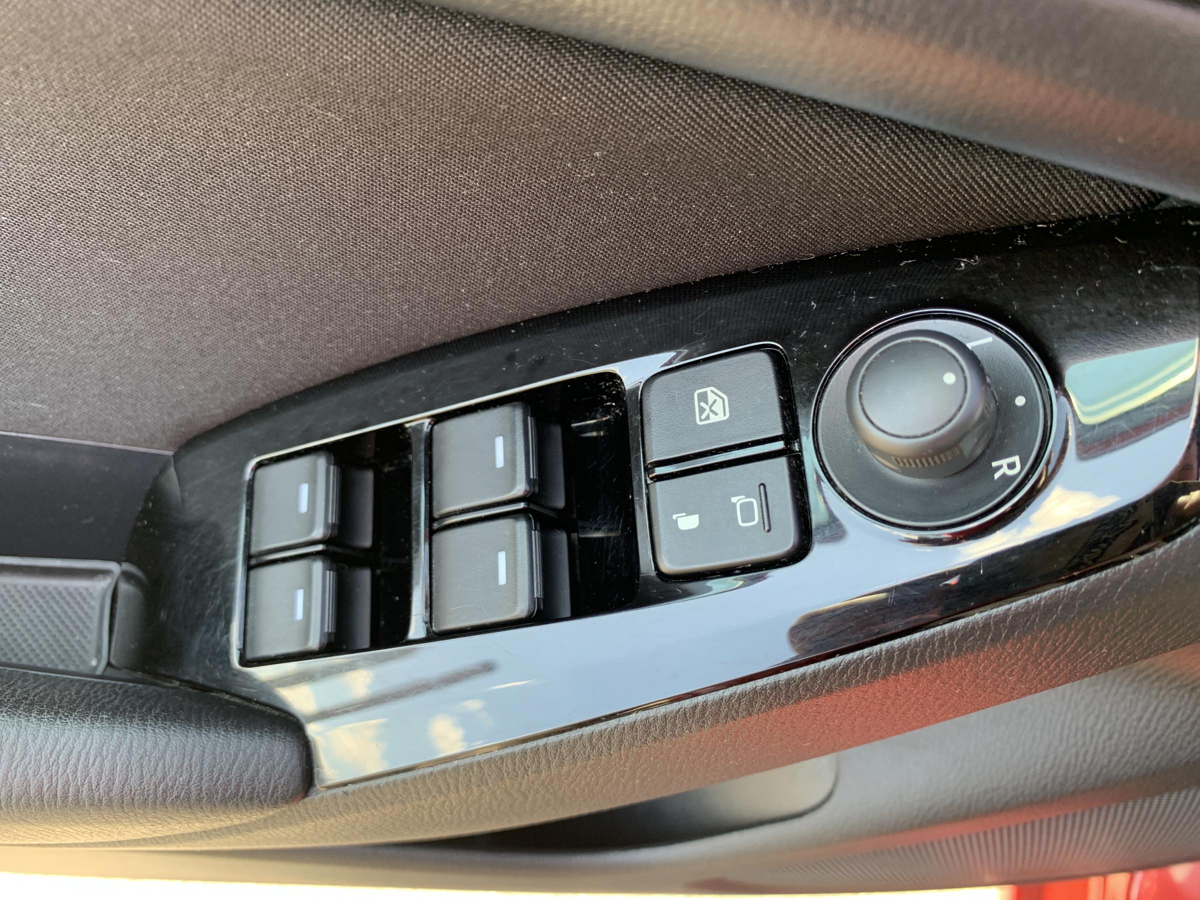 Mazda 3, 2017 - pohled č. 20