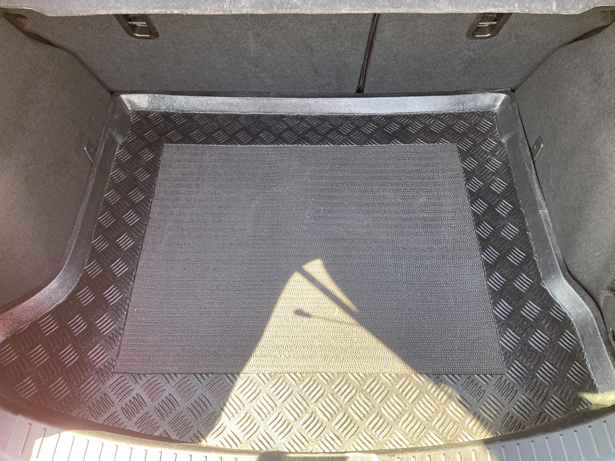 Mazda 3, 2017 - pohled č. 8