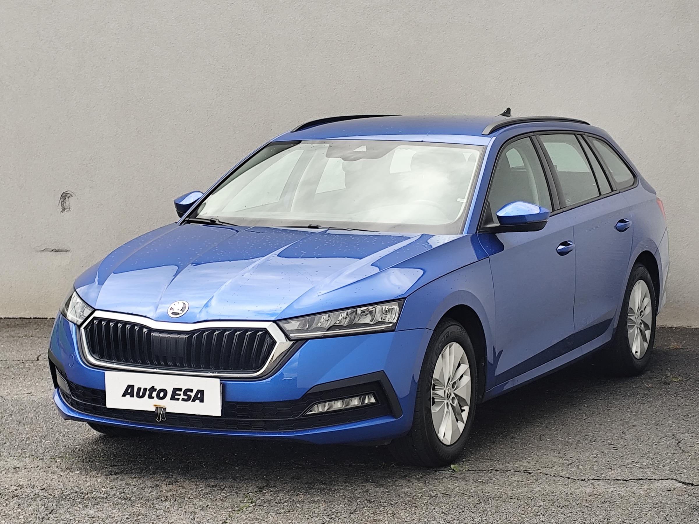 Škoda Octavia IV, 2022 - pohled č. 3