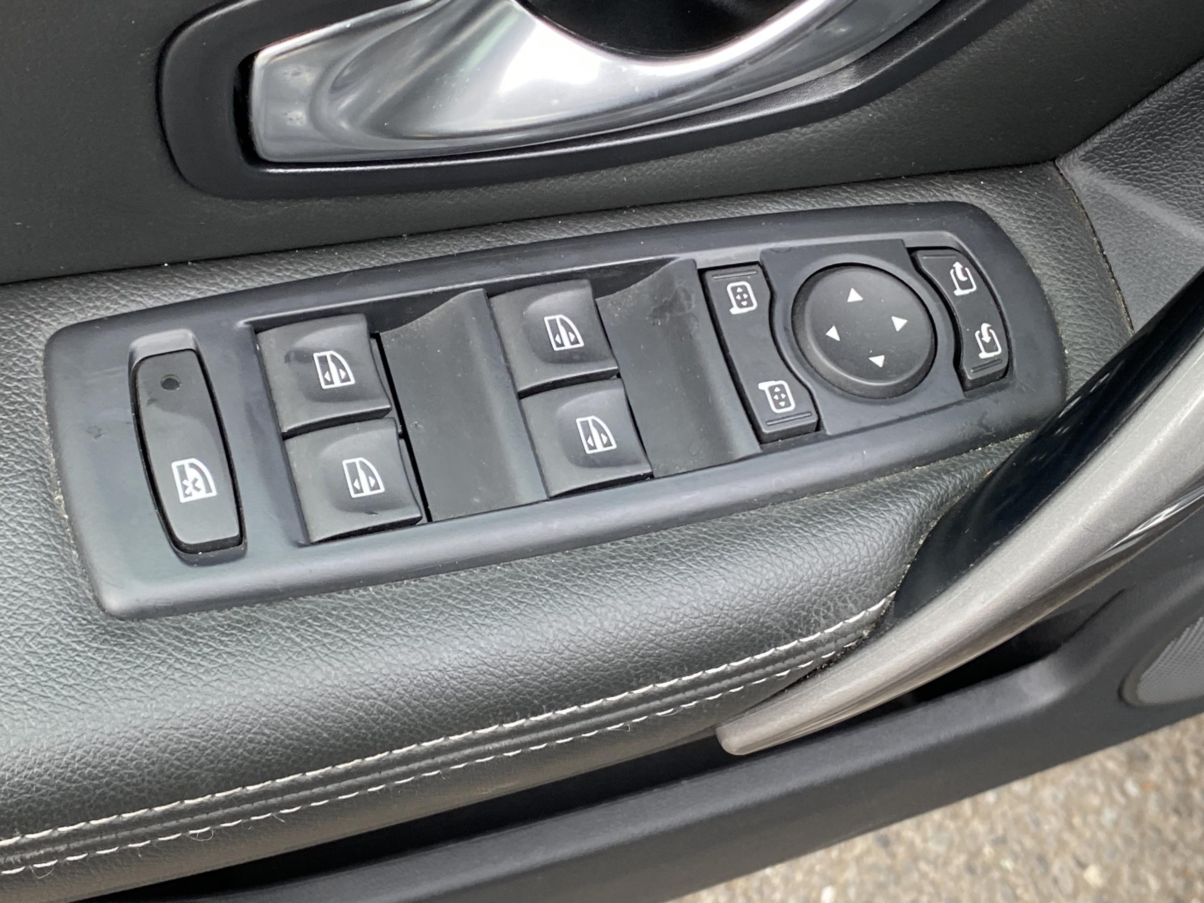 Renault Laguna, 2014 - pohled č. 10