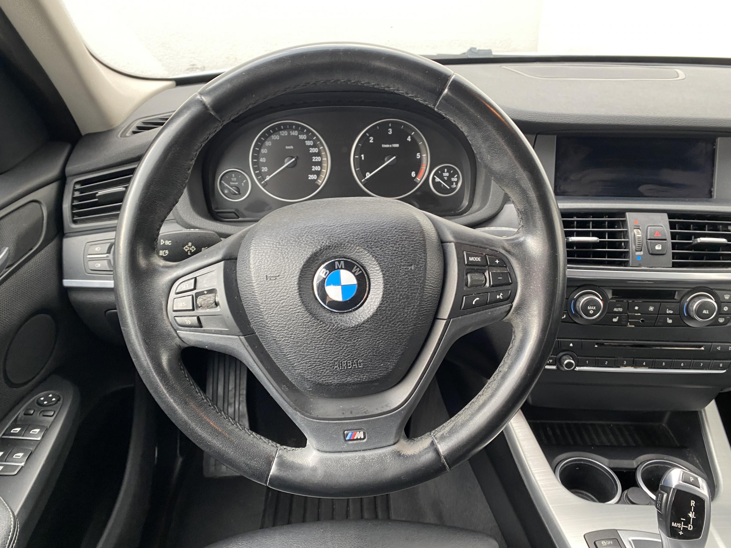 BMW X3, 2011 - pohled č. 11