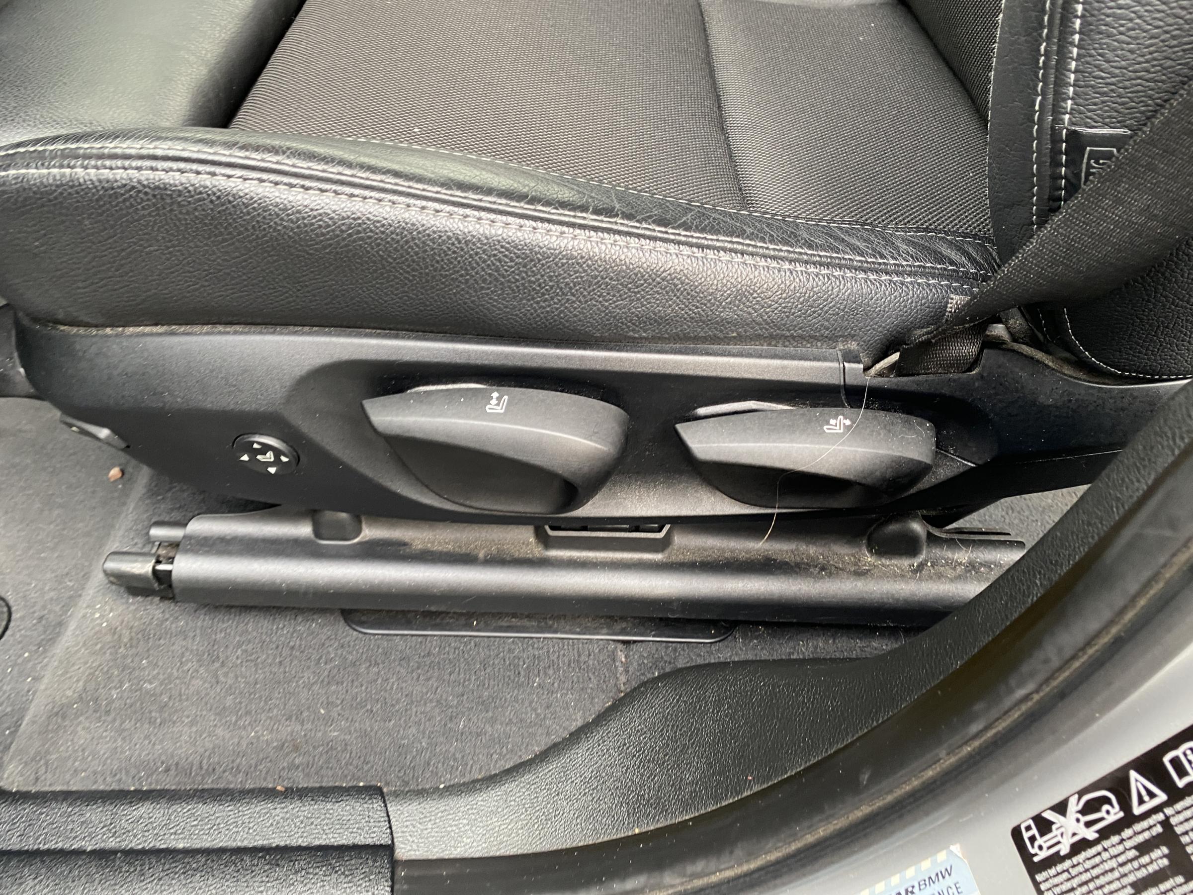 BMW X3, 2011 - pohled č. 14