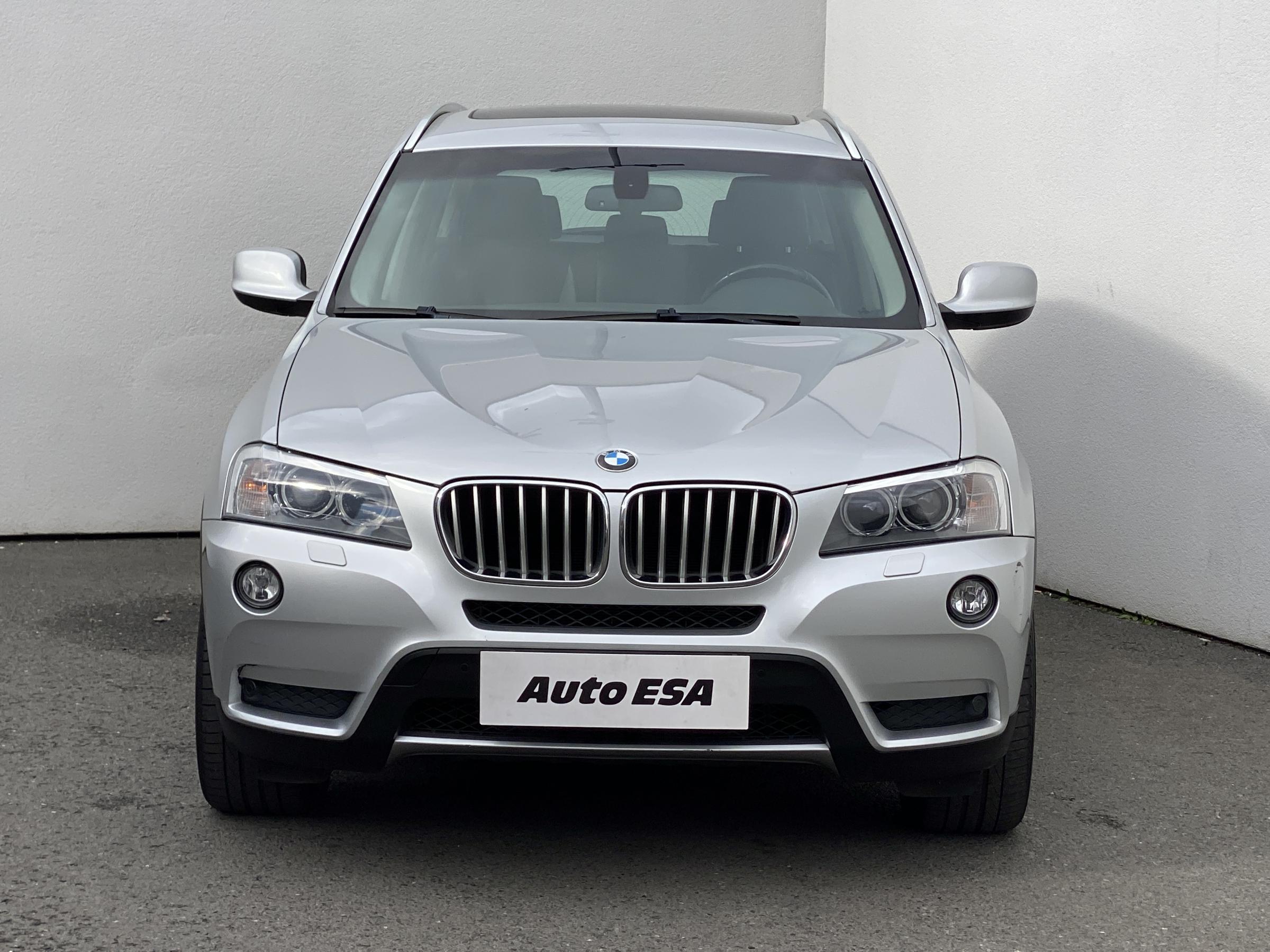 BMW X3, 2011 - pohled č. 2