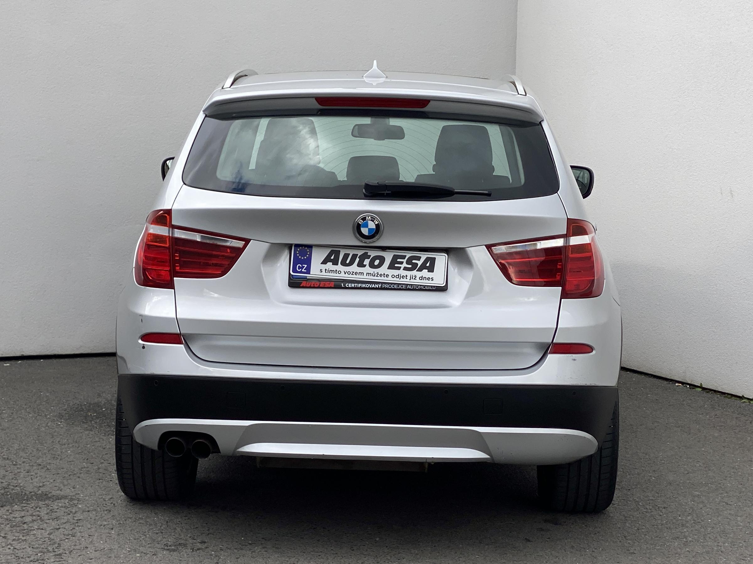 BMW X3, 2011 - pohled č. 5