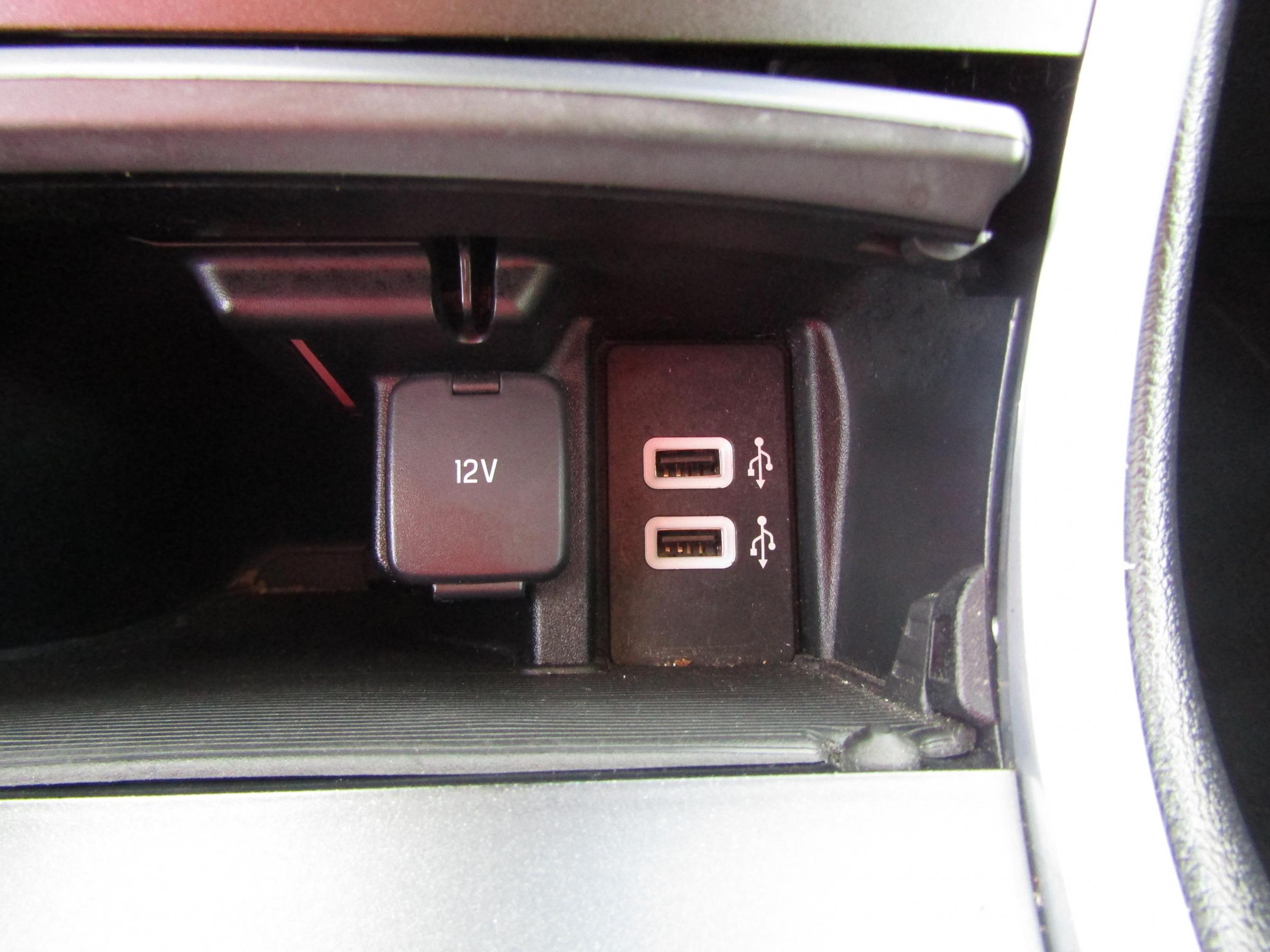 Ford Galaxy, 2018 - pohled č. 19