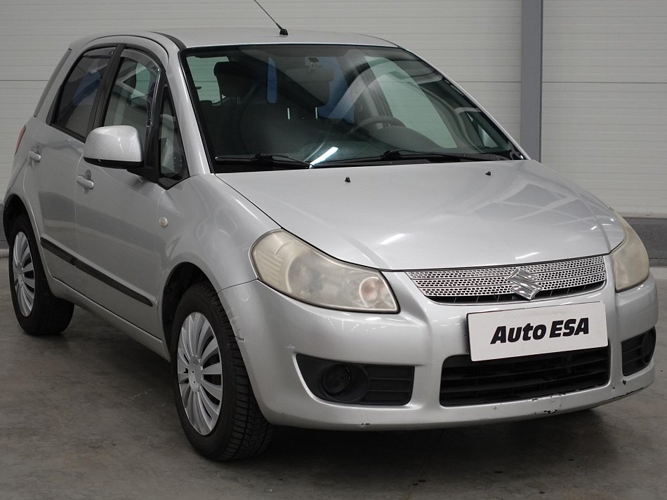 Suzuki SX4 1.5i 
