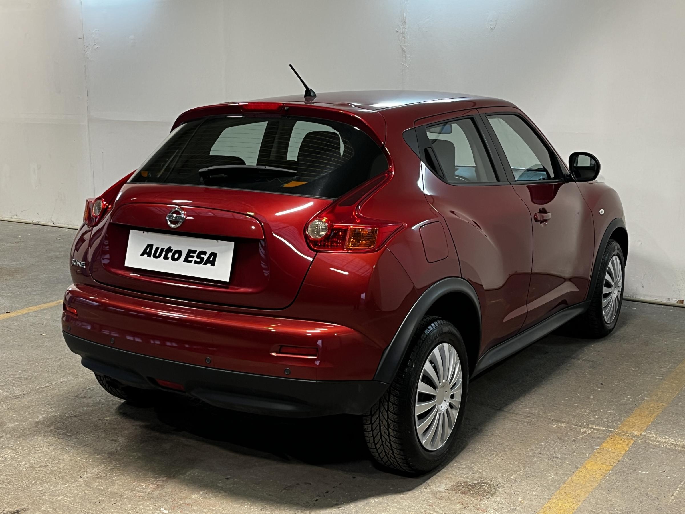 Nissan Juke, 2012 - pohled č. 4