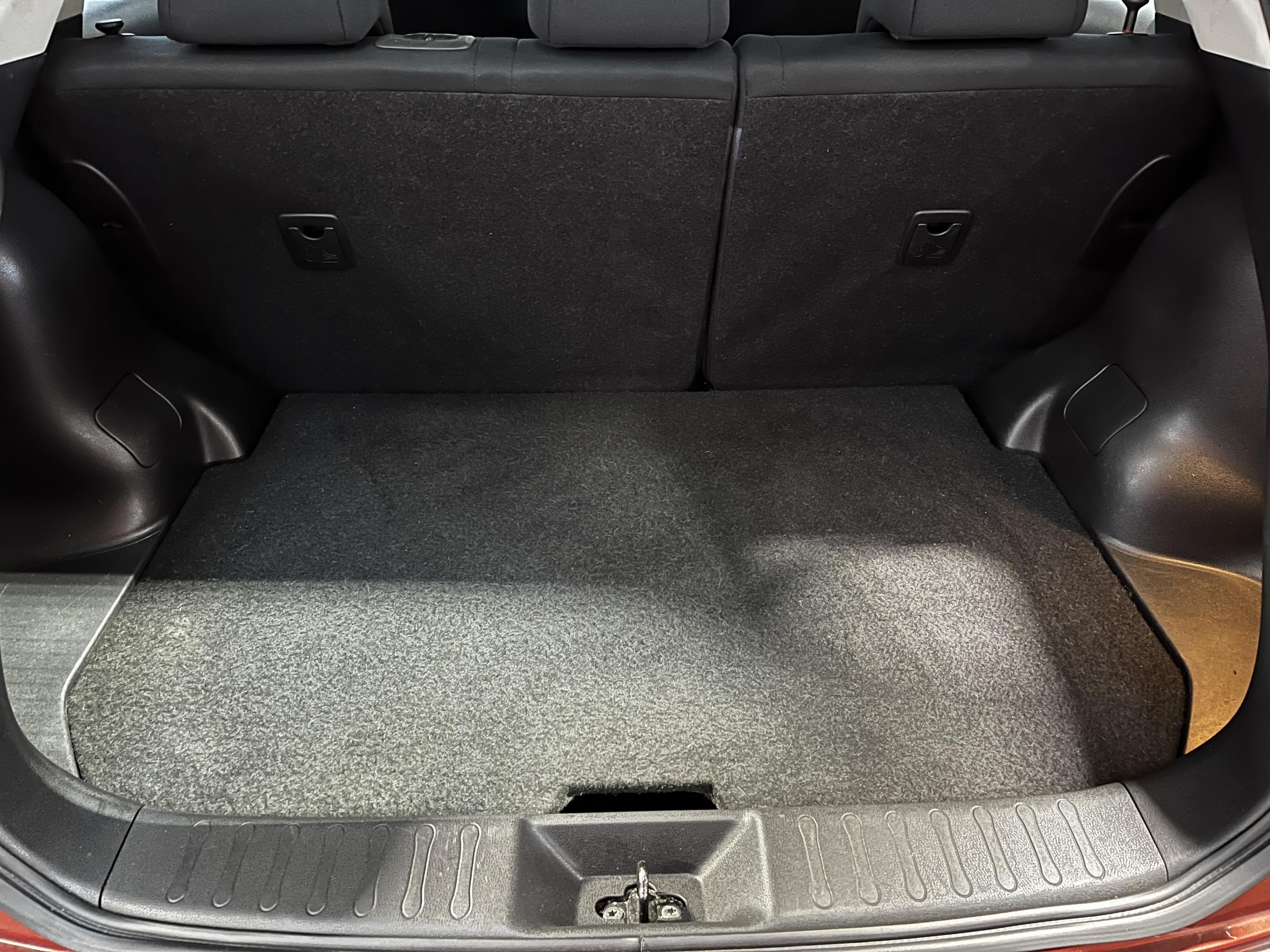 Nissan Juke, 2012 - pohled č. 7