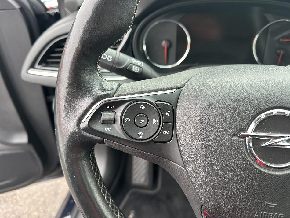 Opel Insignia 2.0 CDTI 