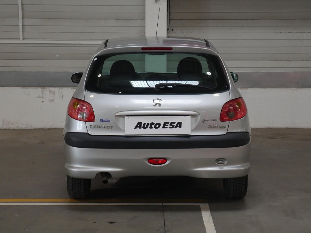 Peugeot 206 1.4 MPi 