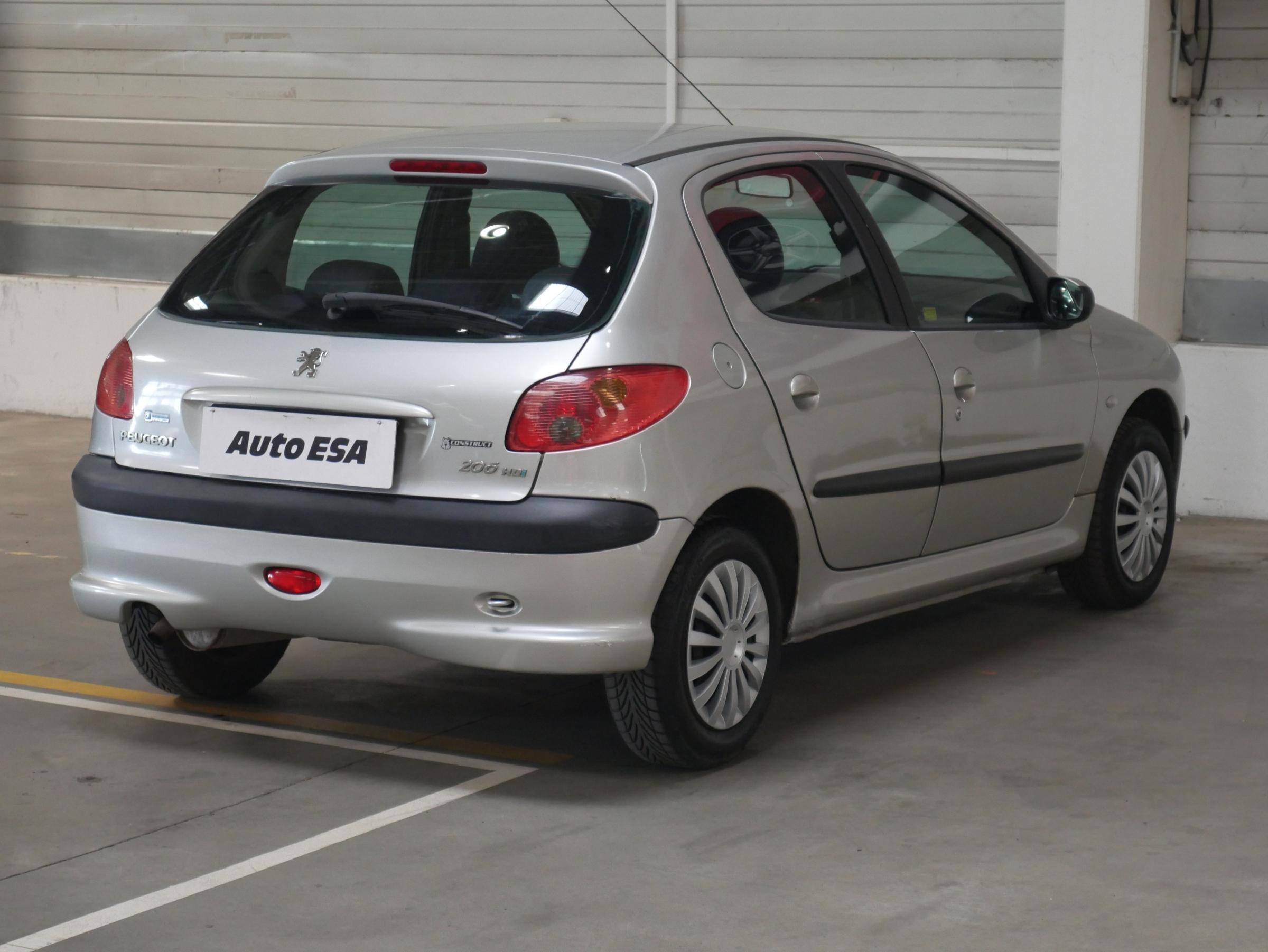 Peugeot 206, 2003 - pohled č. 4