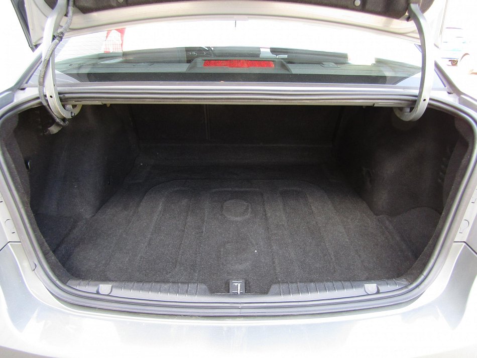 Chevrolet Cruze 1.8i 