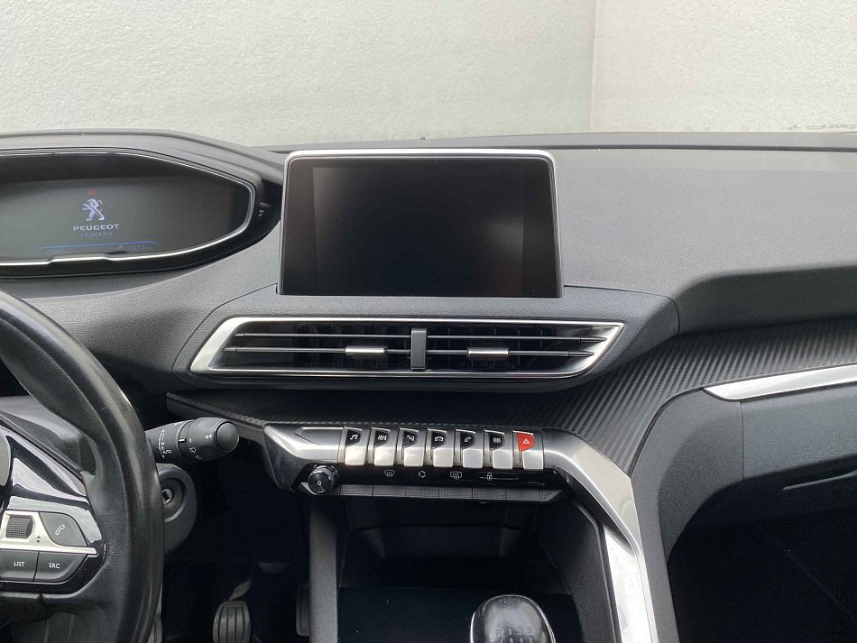 Peugeot 3008 1.2 PT Active