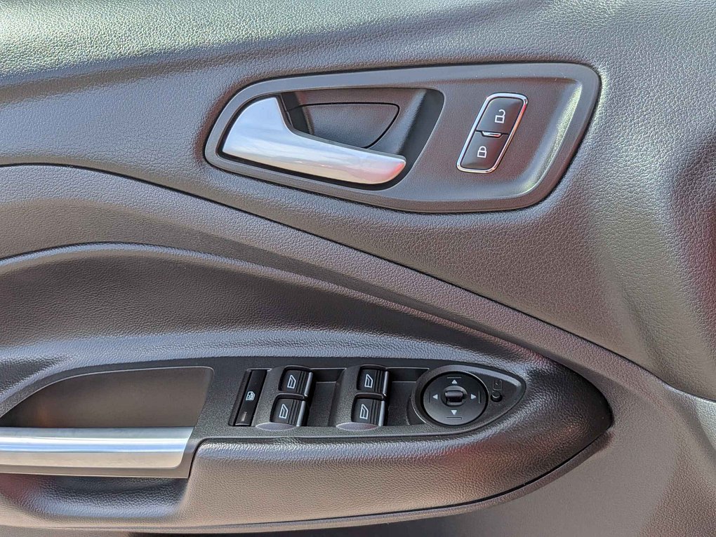 Ford Kuga 1.5 EB Titanium