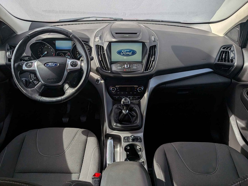 Ford Kuga 1.5 EB Titanium