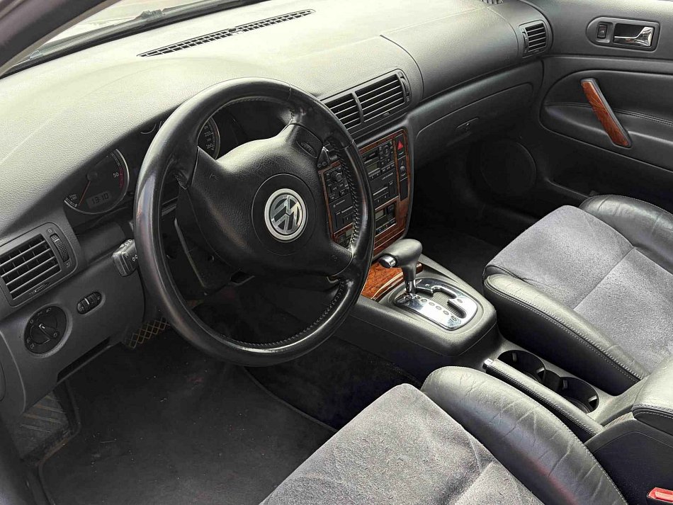 Volkswagen Passat 1.9TDi 