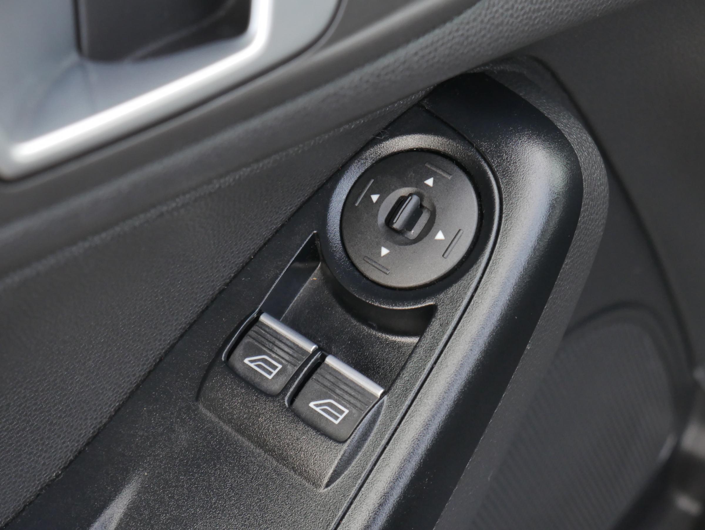 Ford Fiesta, 2017 - pohled č. 19