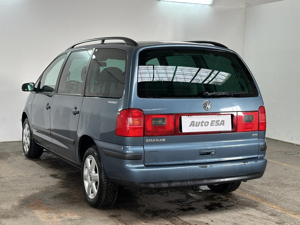 Volkswagen Sharan 2.0i  7míst