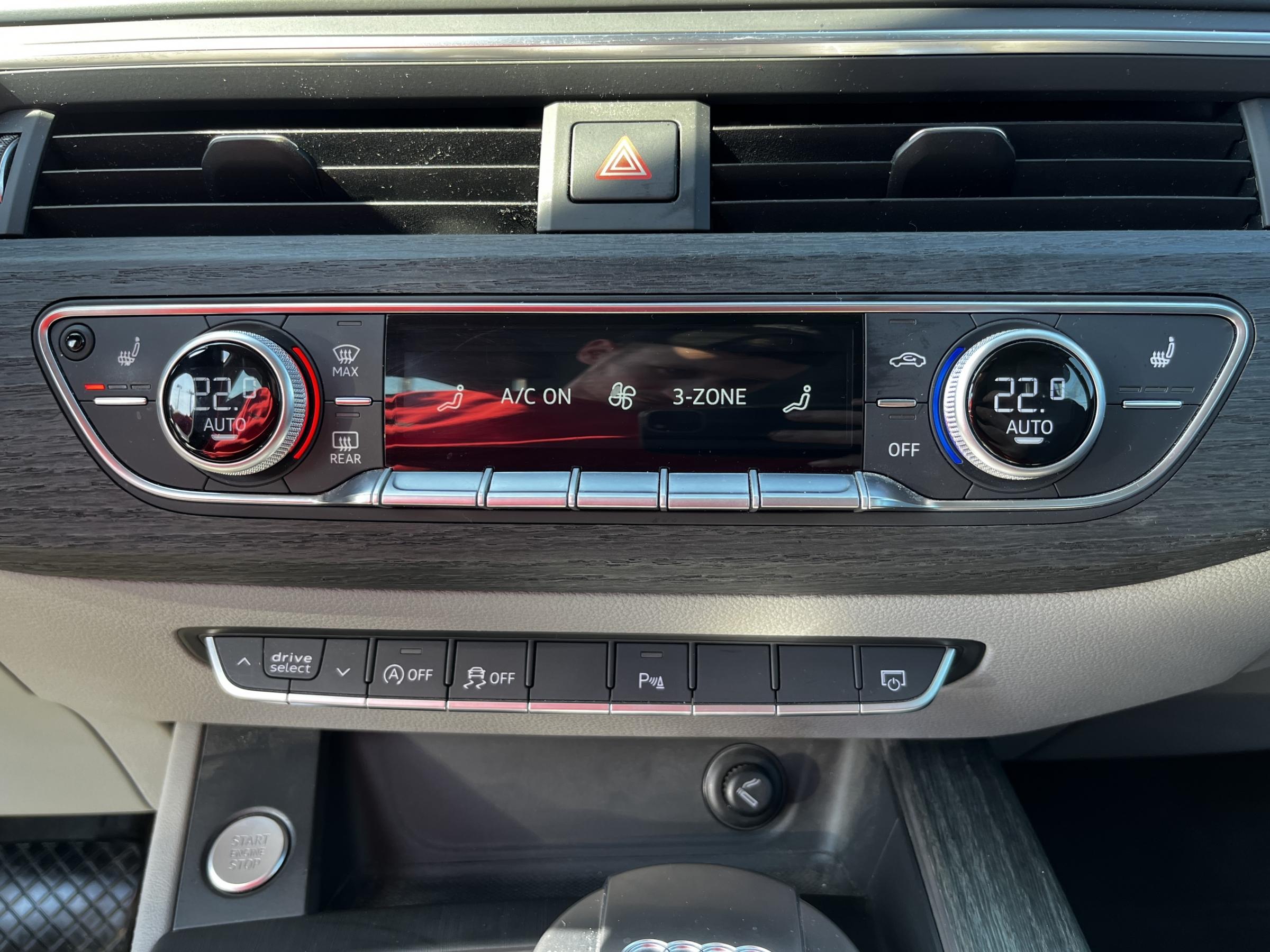 Audi A4, 2017 - pohled č. 15