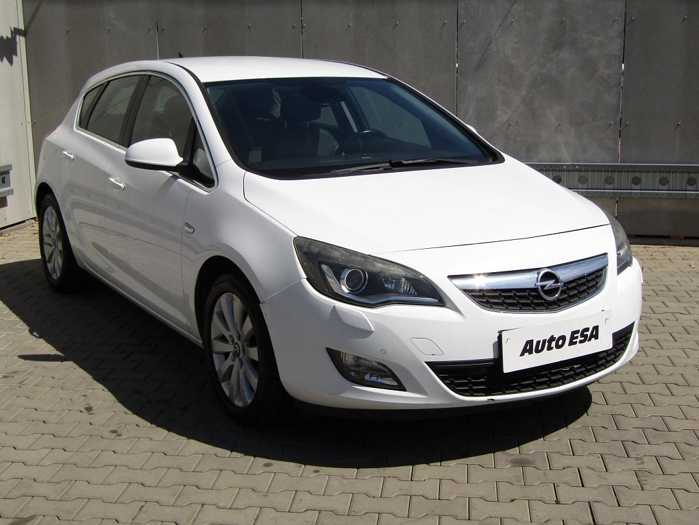 Opel Astra 1.6 T 