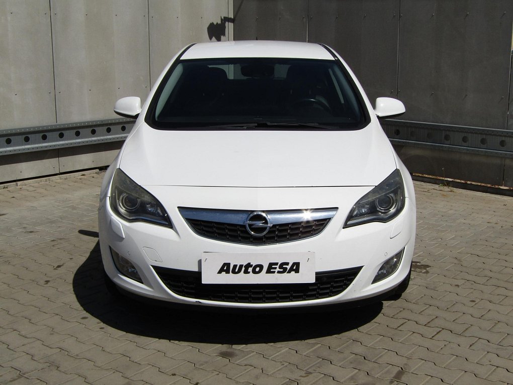 Opel Astra 1.6 T 