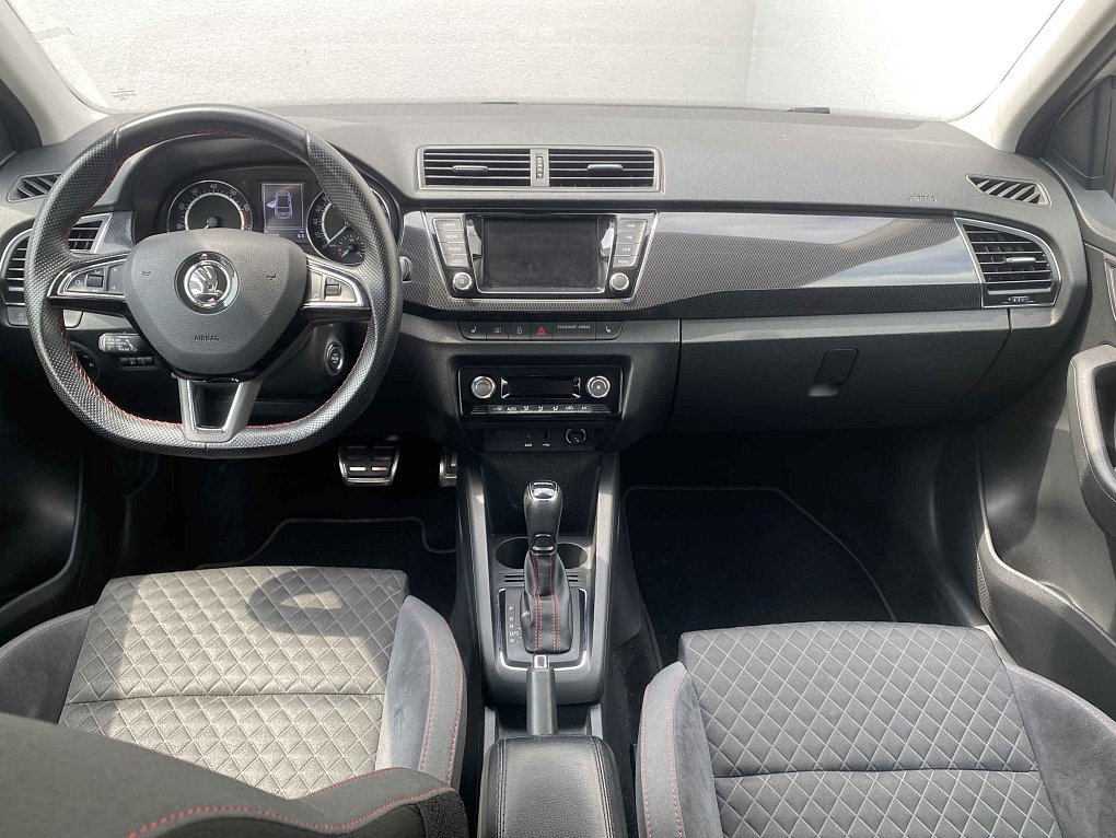 Škoda Fabia III 1.4 TSi Edition R5