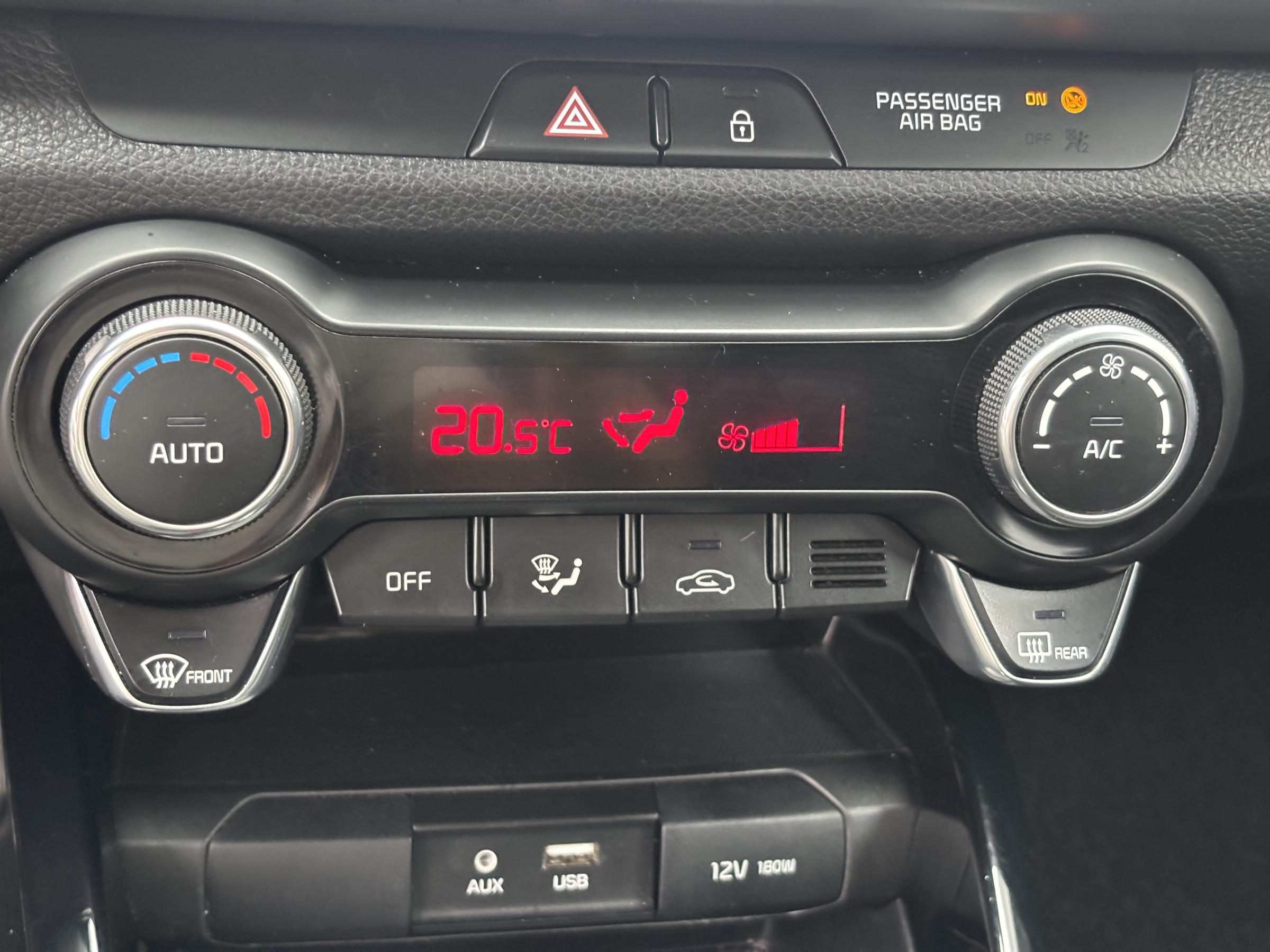 Kia Rio, 2018 - pohled č. 17