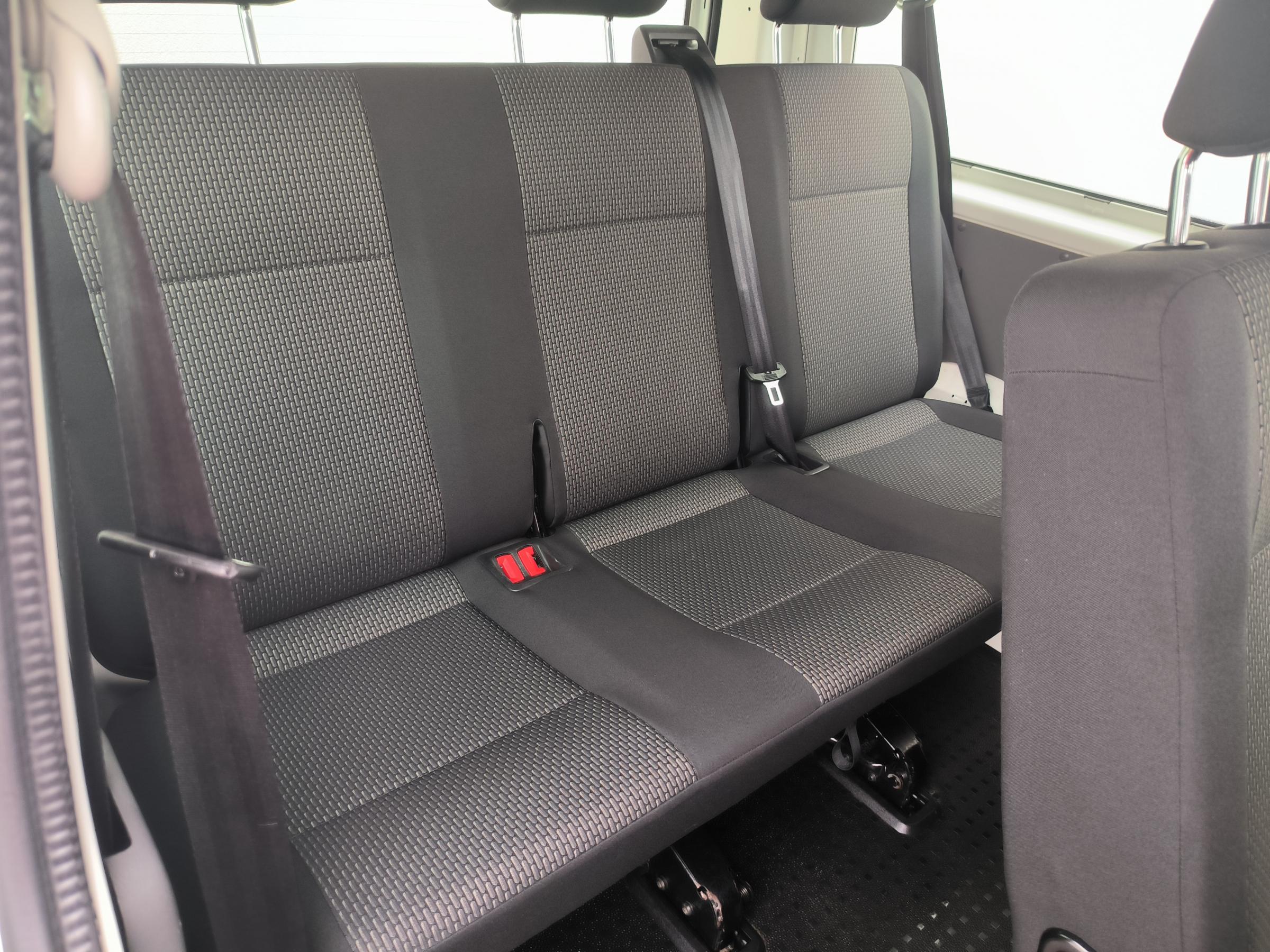 Volkswagen Transporter, 2020 - pohled č. 12