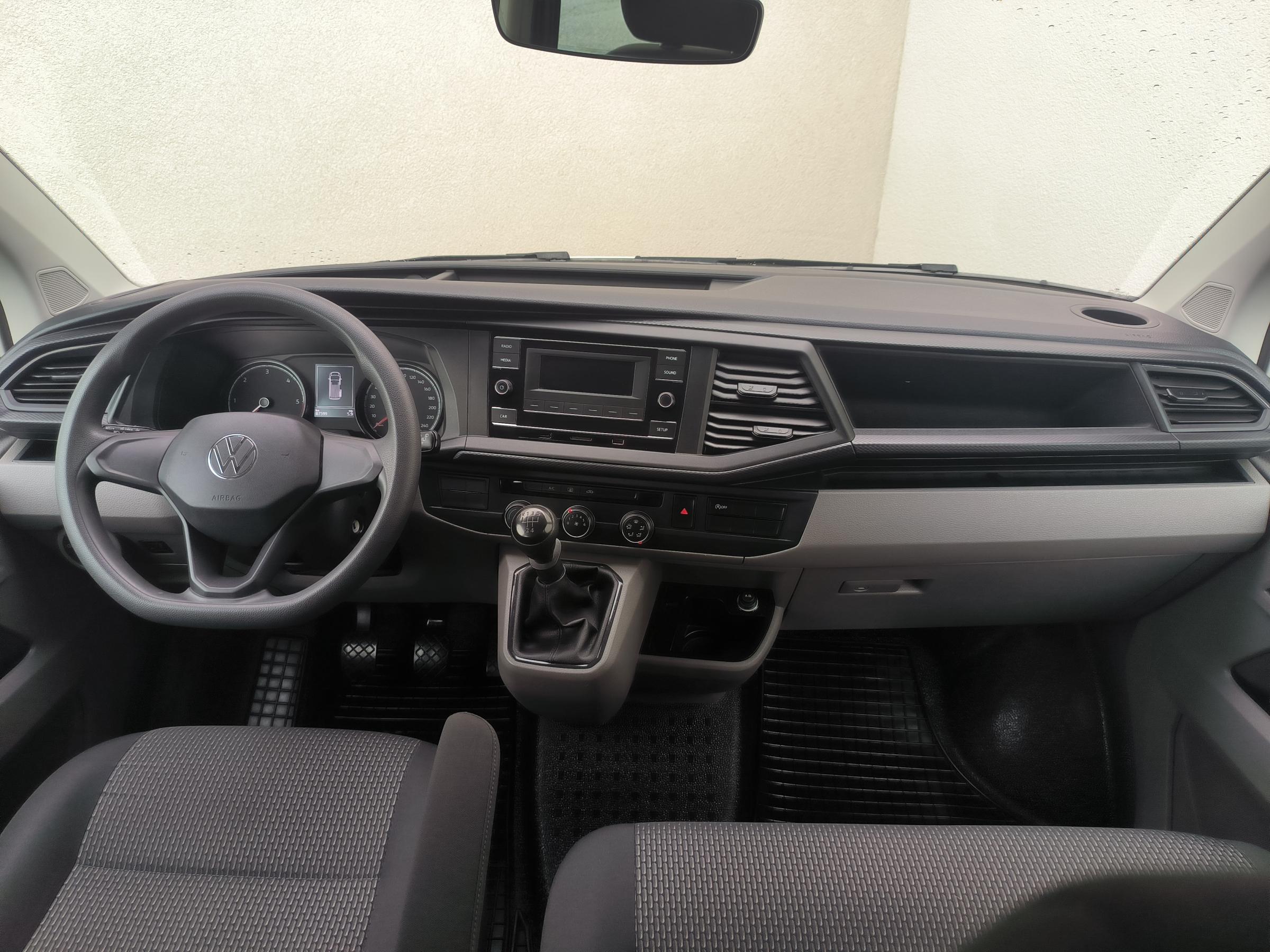 Volkswagen Transporter, 2020 - pohled č. 8