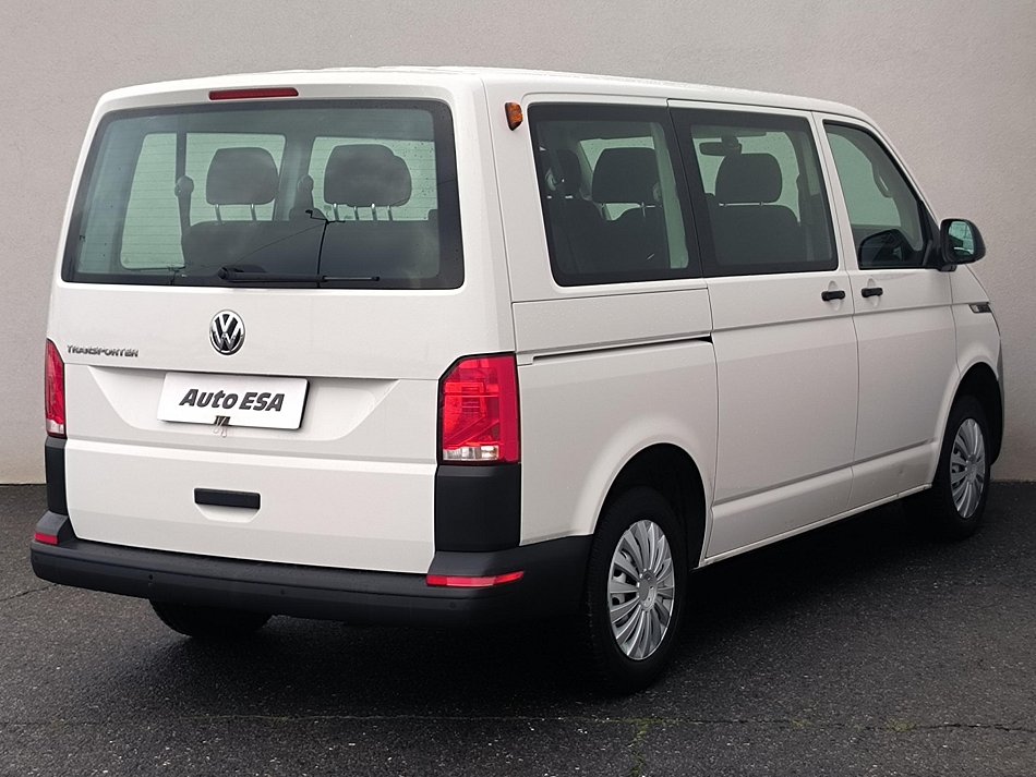 Volkswagen Transporter 2.0TDi  T6.1 9míst
