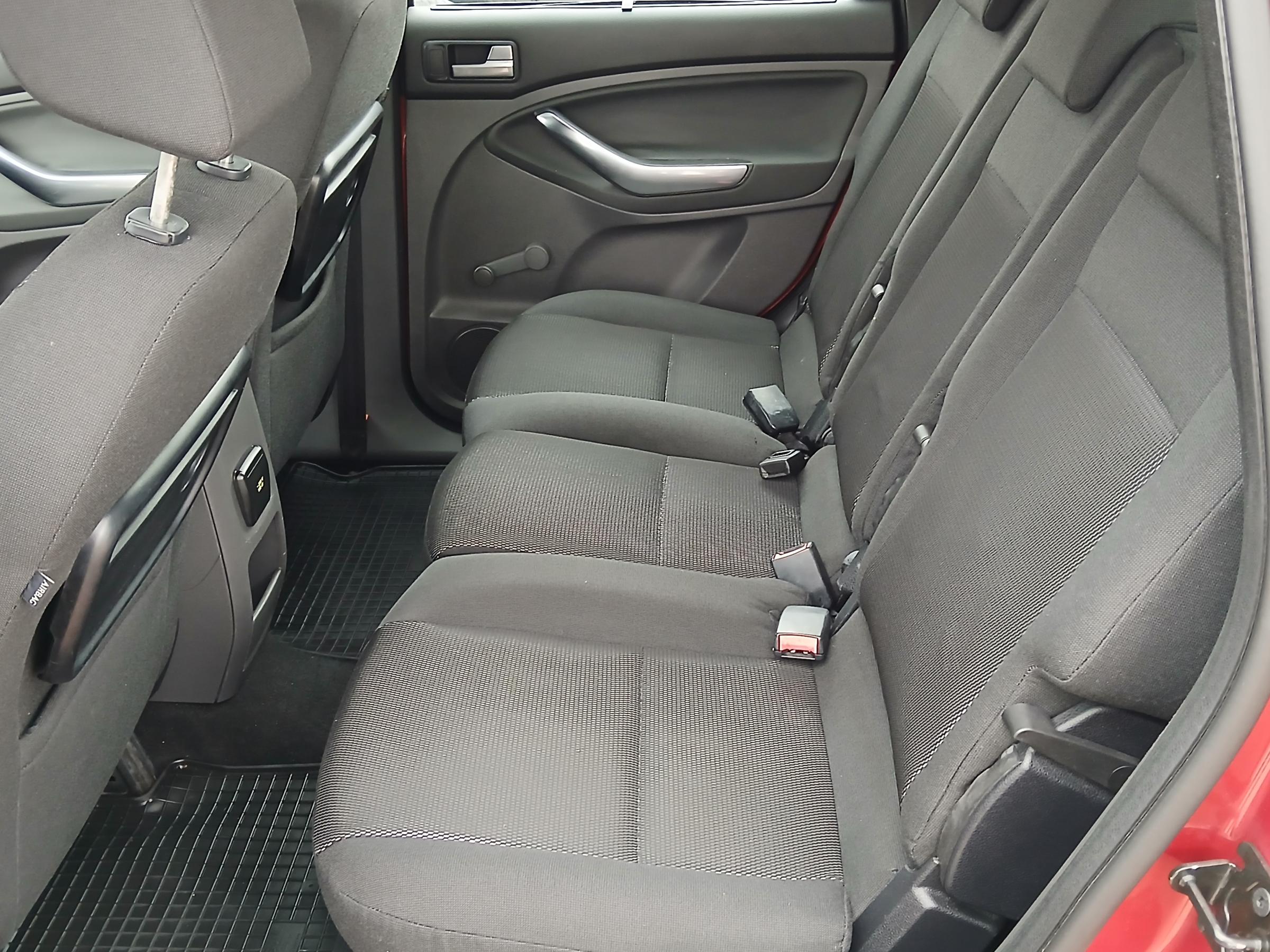 Ford C-MAX, 2010 - pohled č. 10