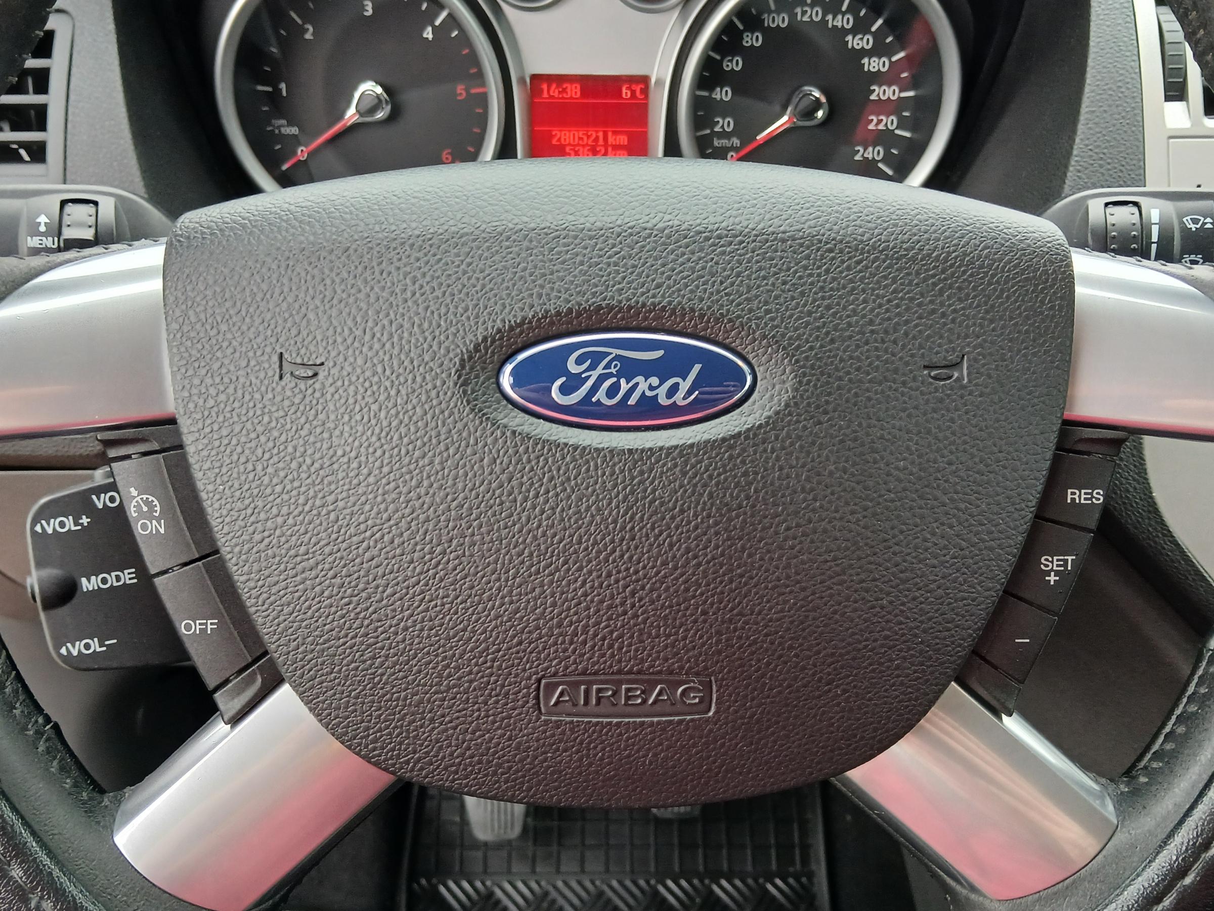Ford C-MAX, 2010 - pohled č. 15