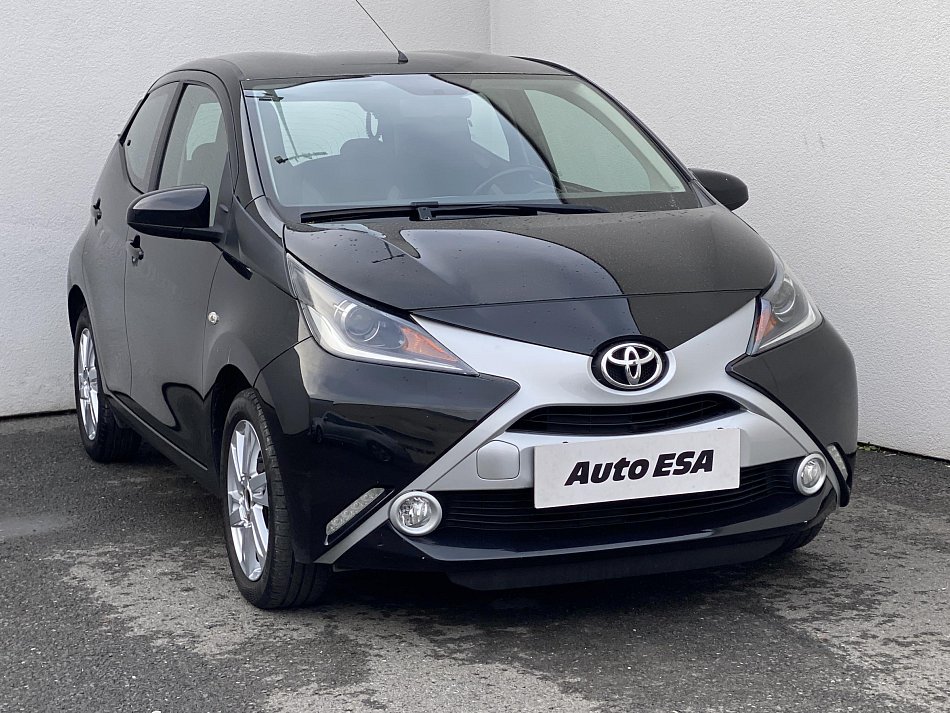 Toyota Aygo 1.0i X-play