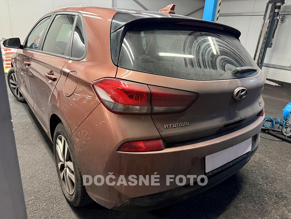 Hyundai I30 1.6 CRDF 
