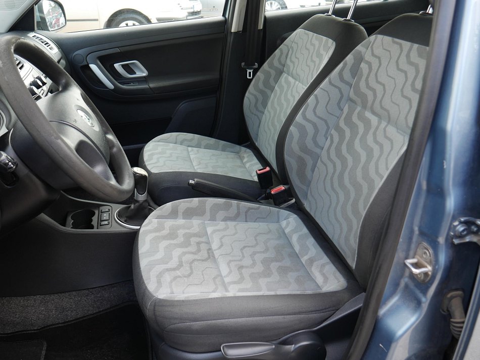 Škoda Fabia II 1.4i 16V Ambiente